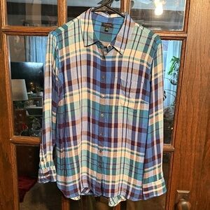Talbots Multicolor Plaid Button Down Shirt‎